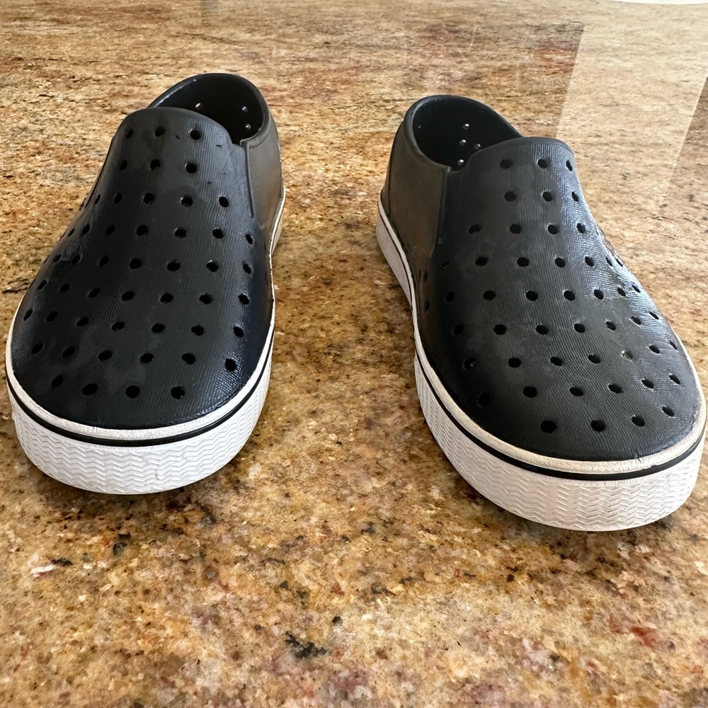 Native water shoes